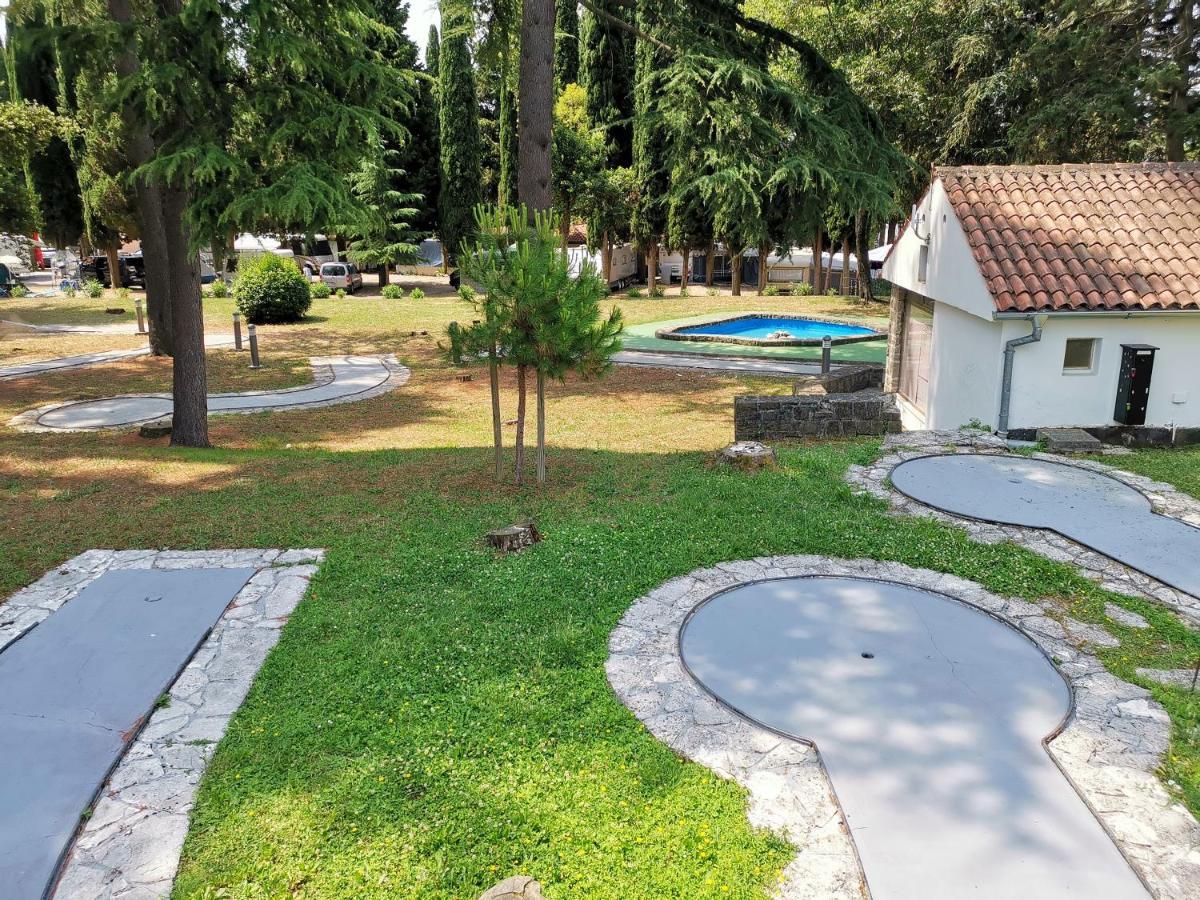 Apartma Vatovec Анкаран Екстериор снимка